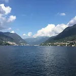 Il Loggiato Dei Serviti