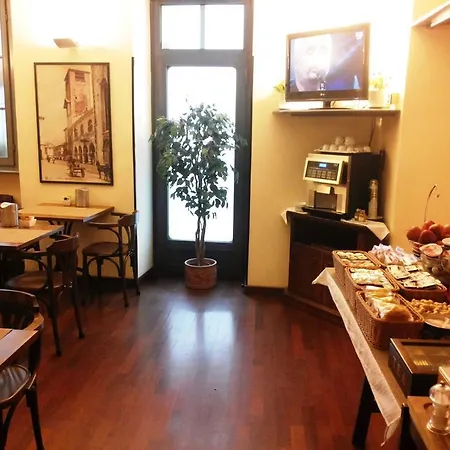 伊尔洛贾托迪赛维缇酒店 3*