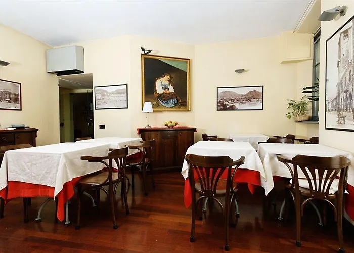 Il Loggiato Dei Serviti Hotel