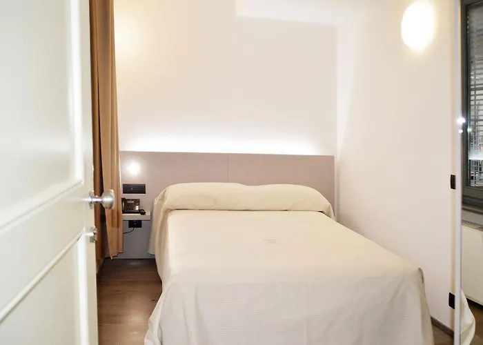 Il Loggiato Dei Serviti