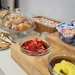 Il Loggiato Dei Serviti 3* Όπως
