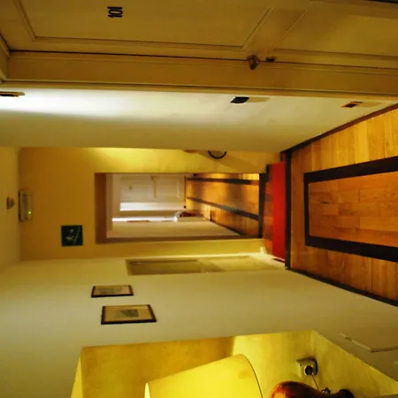 Hotel Il Loggiato Dei Serviti 3*
