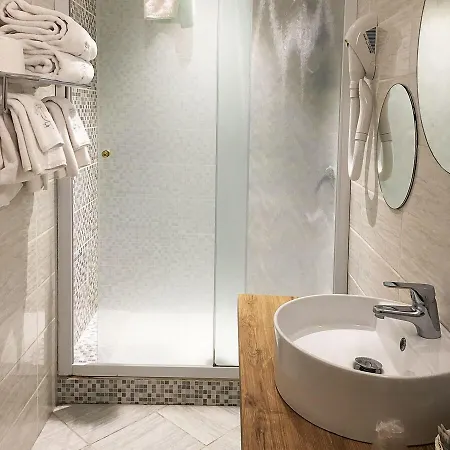 Hotel Il Loggiato Dei Serviti 3*