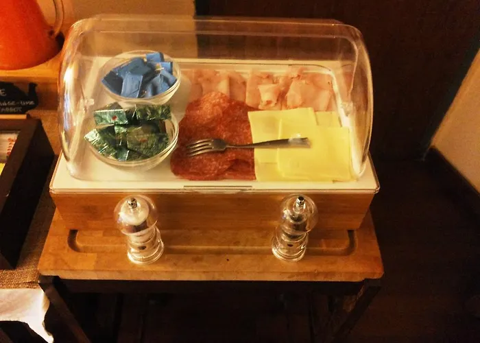 Il Loggiato Dei Serviti Hotel