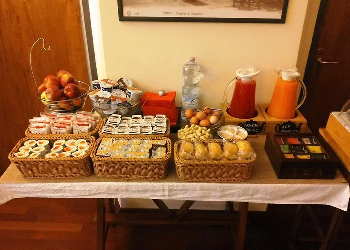 Il Loggiato Dei Serviti 3* Como