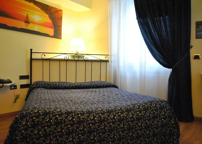 Il Loggiato Dei Serviti 3*