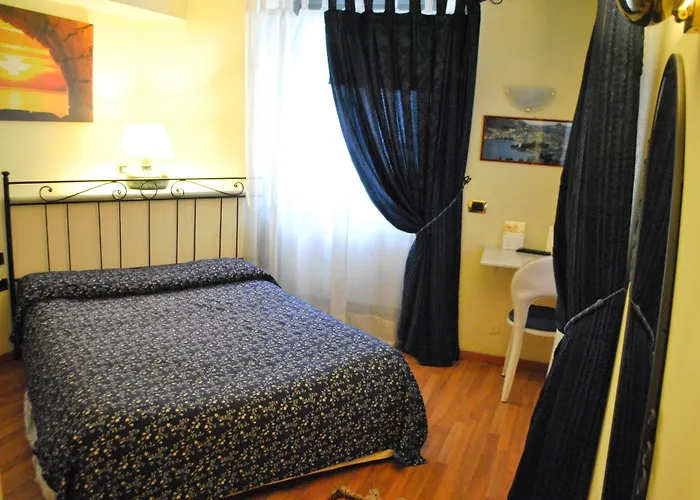 Hotel Il Loggiato Dei Serviti 3*