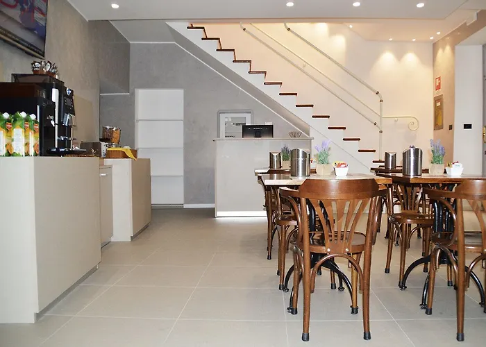 Il Loggiato Dei Serviti 3* Como