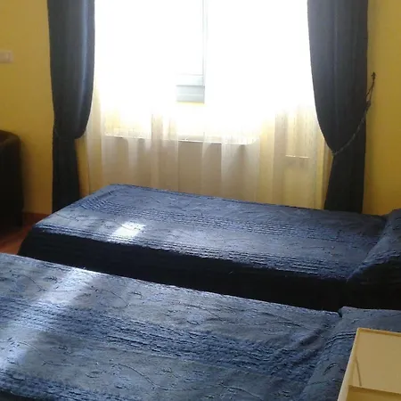 Il Loggiato Dei Serviti